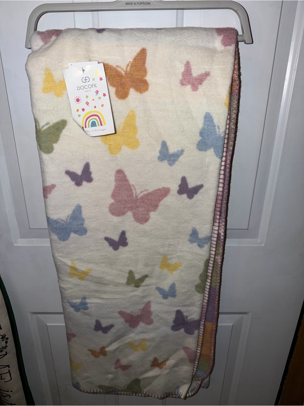 Docofil Pastel Butterfly Throw Blanket - Cream Base